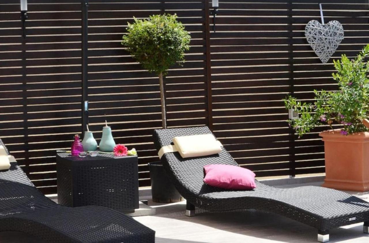 Apartments Villa Golden View โตรกีร์ ภายนอก รูปภาพ