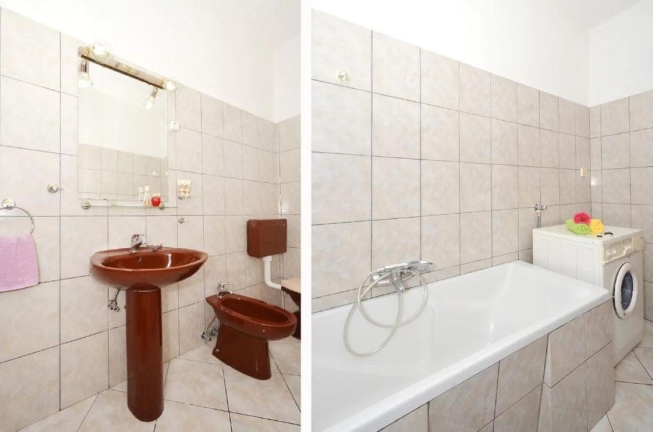 Apartments Villa Golden View โตรกีร์ ภายนอก รูปภาพ